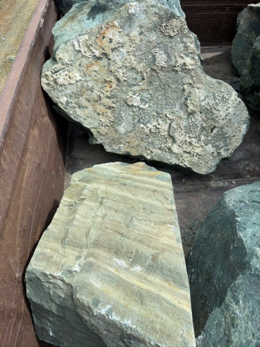 Ландшафтные глыбы зелёные 200-500 килограмм купить в Курске