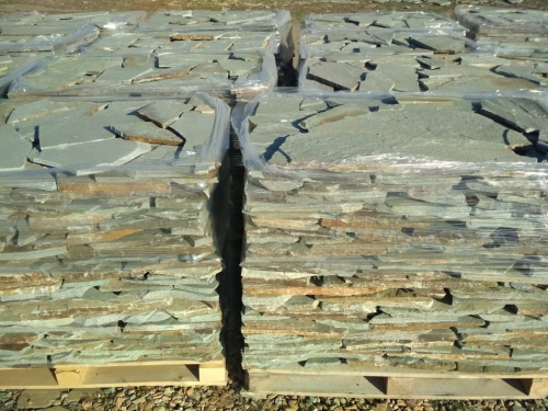 Плитняк златолит зелёный для цоколя, отмостки купить в Курске