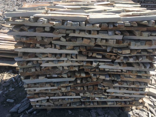 Горбушка златолит золотистый для облицовки купить в Курске