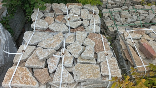 Гранитный плитняк галтованный для парковки купить в Курске