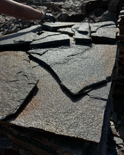 Плитняк златолит серебристый для фасада купить в Курске