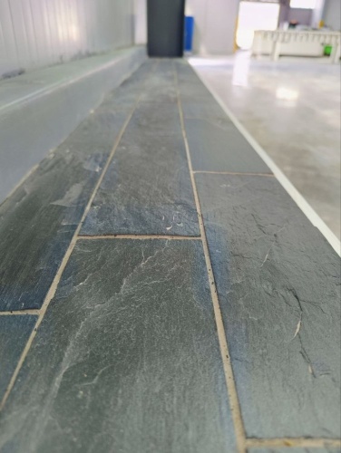 Плитка чёрная из натурального камня фасадная 30 см * 5 см, толщина 7 мм -30 мм купить в Курске